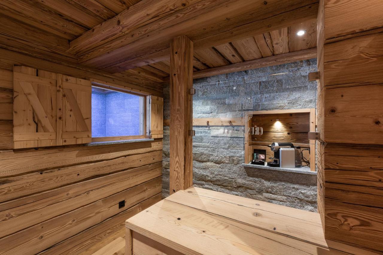 Hotel Crusch Alba Swiss Lodge Zernez Exterior photo