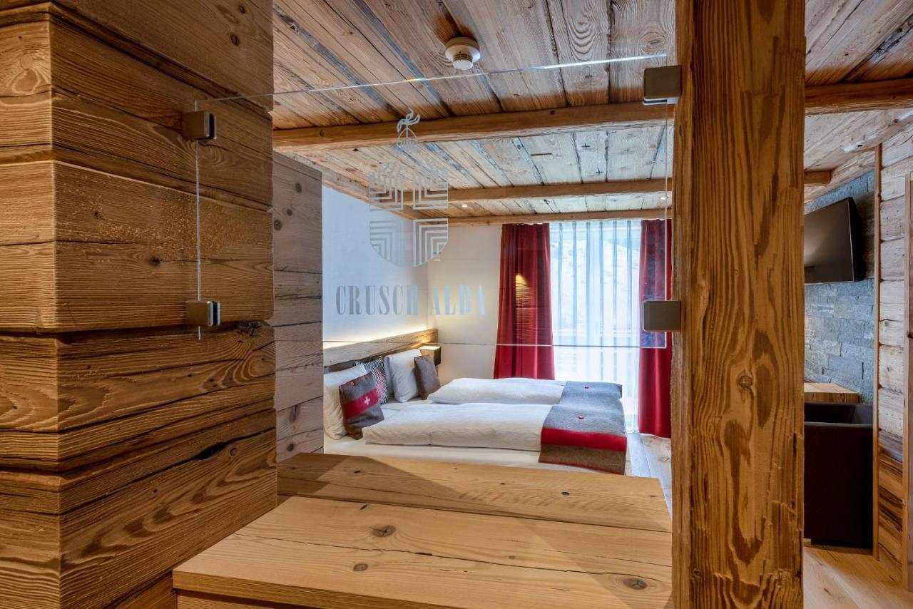 Hotel Crusch Alba Swiss Lodge Zernez Exterior photo