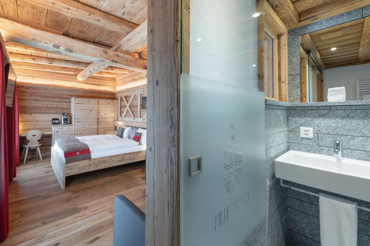 Hotel Crusch Alba Swiss Lodge Zernez Exterior photo